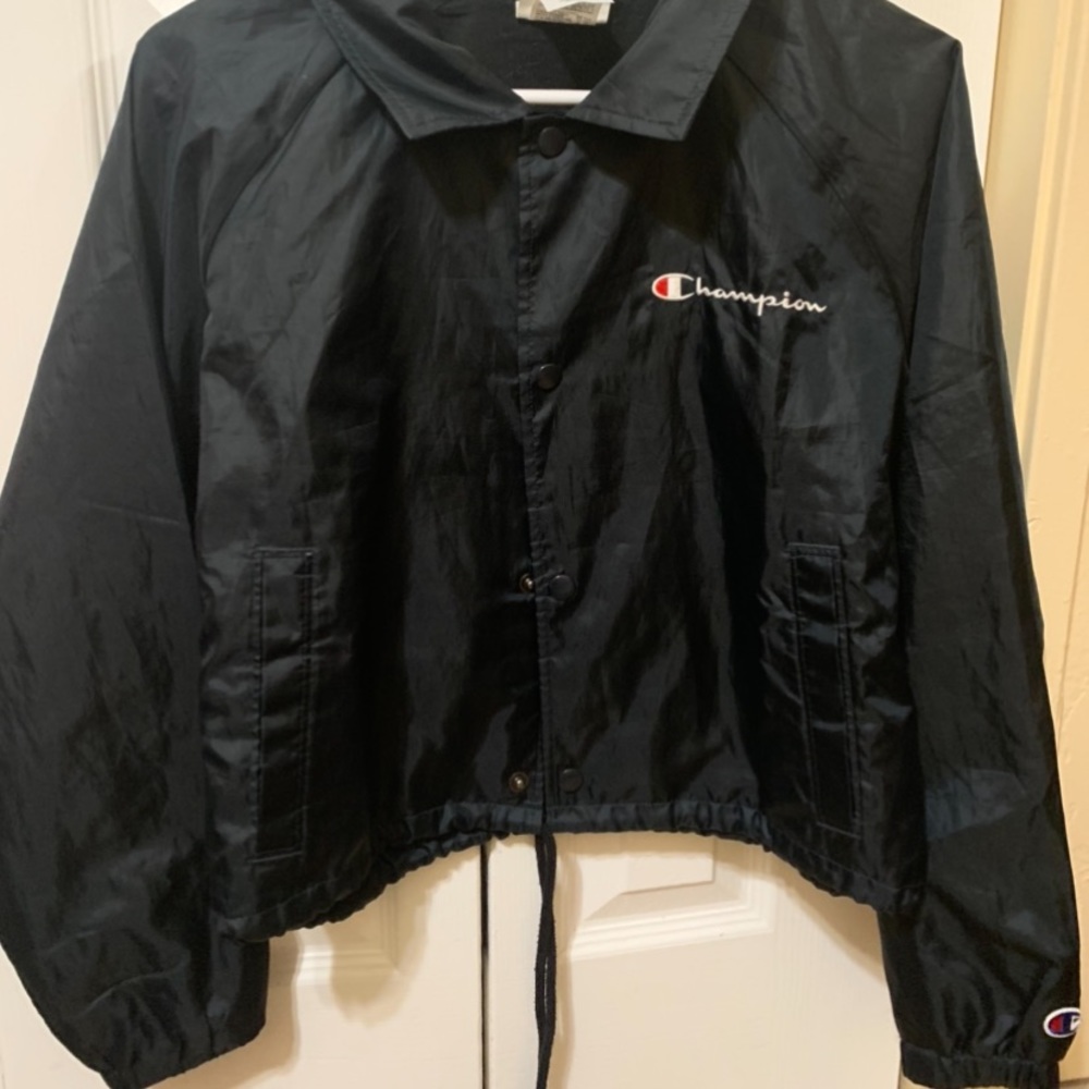 Champion windbreaker!!😍